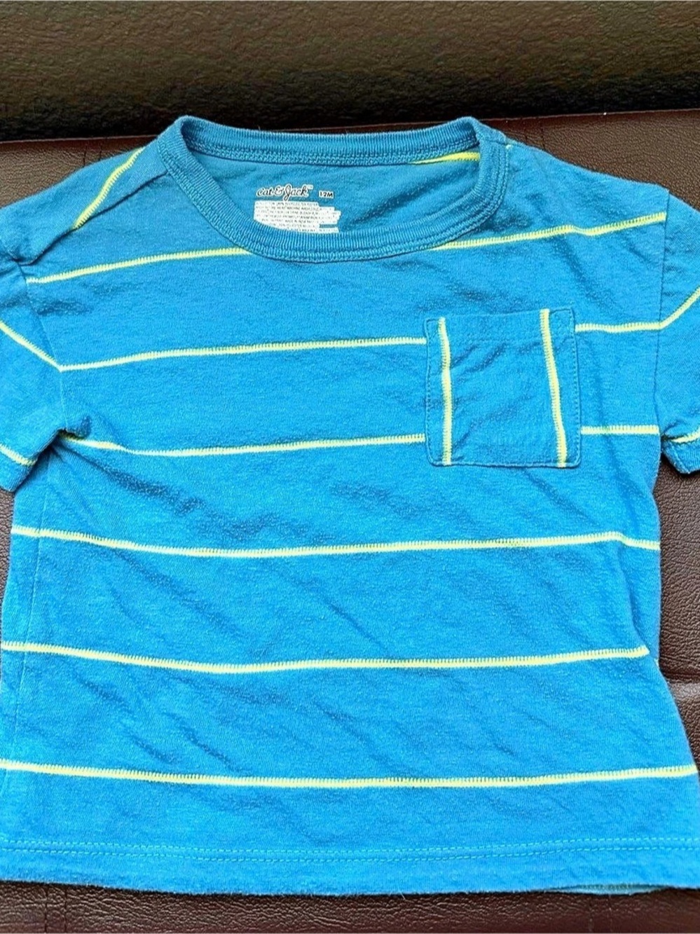 Cat & Jack Striped Short Sleeve Tee in Blue Baby 12M Like New